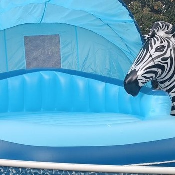 Inflating inflatable lounge island and unicorn