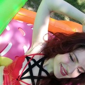 Jana with air mattress and donutheart