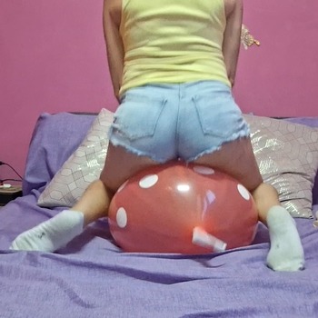 Sit to pop punch ball s2p
