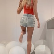 Emma sexy feet challenge