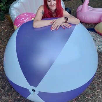 Lena deflating shosu beachball-video+photos.