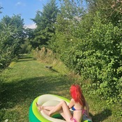 Lena shooting with inflatables 1