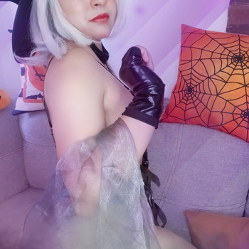 2b bruja hd