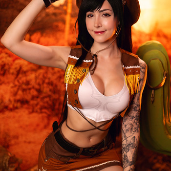 Cowgirl Tifa (30 phtos)