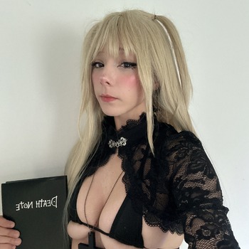 Misa Amane????