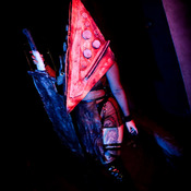 SET HD piramid head horny