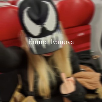 Public.Selfies25.JPG