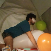 Blow and pop balloons!!