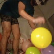 Blow and pop balloons!!