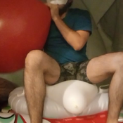 Blow and pop balloons!!