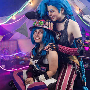 Jinx and Isha