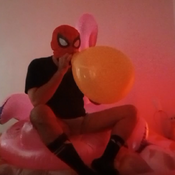 Blowing up 16 inches balloons (non pop)