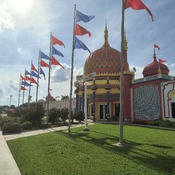 Jerome.C.House (American,1991) Ripley's Believe It or Not! 2025