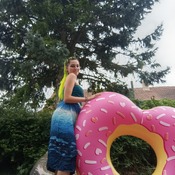 Lera shooting with inflatables + videoclip.
