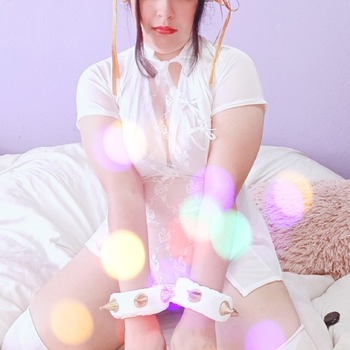 Selfis Chunli white lingerie qipao