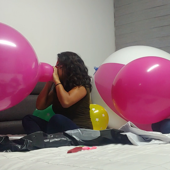 Tuftex 24 blow to pop and sit to pop!! Alice and Julie!!