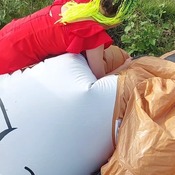 Videoclip- Lera deflating blue chair and iw chipmunk