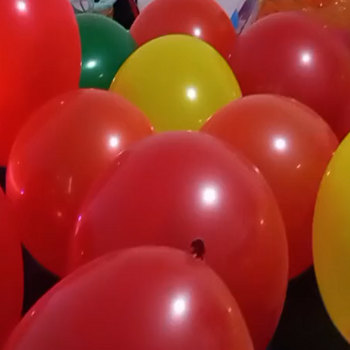 Mouth blow 20 balloons!!