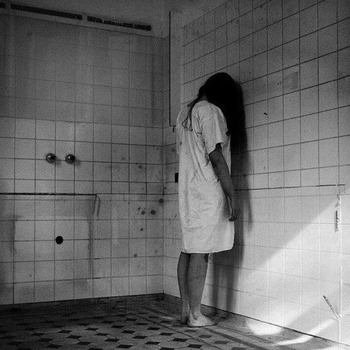 Jerome.C.House (American,1991) Girl in an asylum cell 2025