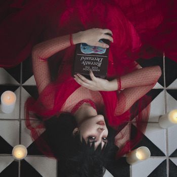 Lydia Deetz -  16 Fotos HD para Wallpaper