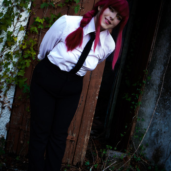 Makima~ Are you good… or do you need discipline?