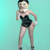 Momo Ayase 30 Fotos HD - 3 photosets (Uniforme - Bunny - Alien)