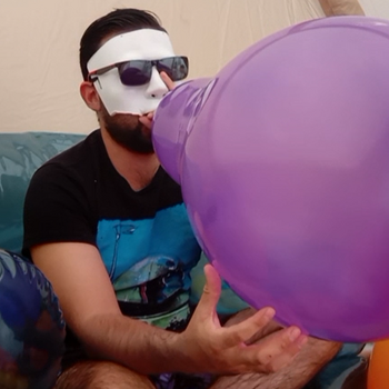 Mouth blow balloons (non pop video ) :)