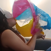 Mouth blow beachballl by Alice !!!