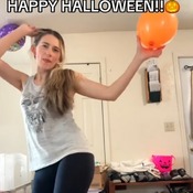 Sit pop balloon halloween