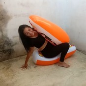 Sit to pop clown inflatables