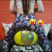 2 beach balls destroy