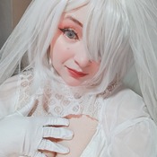 2b bride selfis