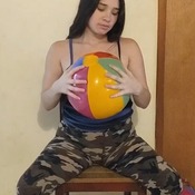 Beach ball sit to pop militar leggins