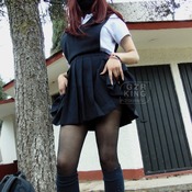Colegiala flaquita chilena (65 fotos FHD)