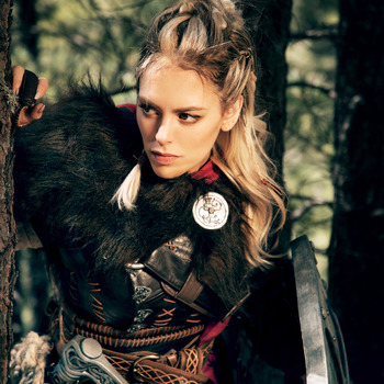 Eivor AC 20 HD Photo-Set