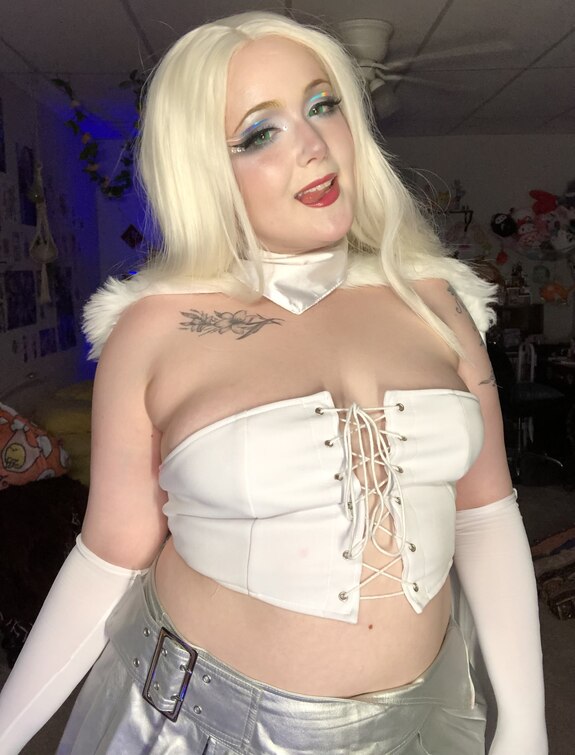 Emma Frost Set