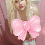 Liliel lingerie selfis