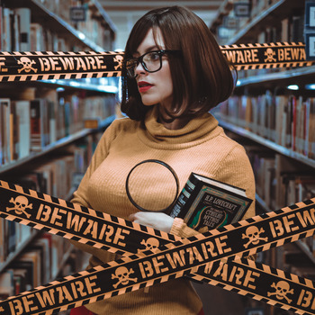 Velma Dinkley 13 HD Photo-Set