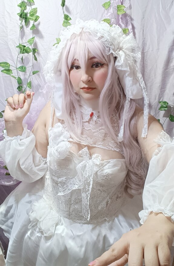 Alice marchem dream selfis