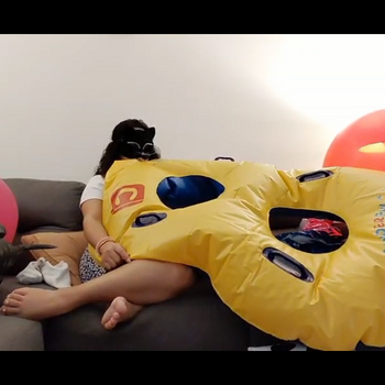 Big new inflatable mouth blow by Ary!!!