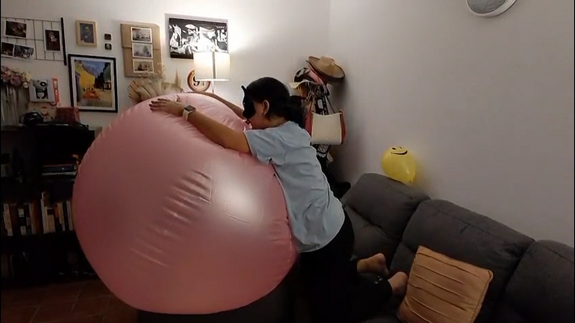 Big pink beachball blow by Ary