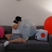 Blow 3 balloons by Ary, non pop :)