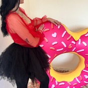 Lera shooting in black outfit and garden photo