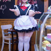 momo ayase maid