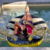 Special video of Julie on vacations time... :)