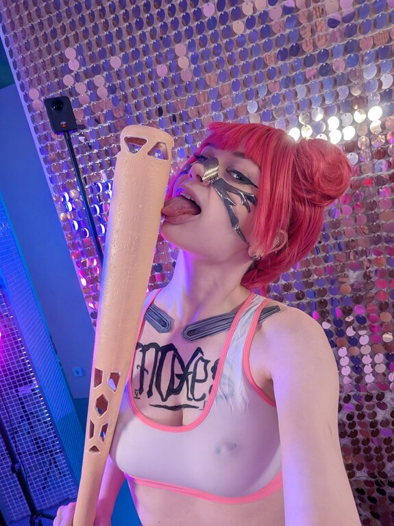 fanservice – cyberpunk Rogue – wet lingerie
