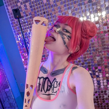 fanservice – cyberpunk Rogue – wet lingerie