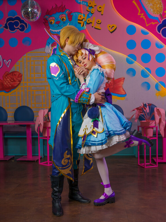 Gwen, Sivir, Viktor, Annie, Soraka - Cafe Cuties - League of Legends