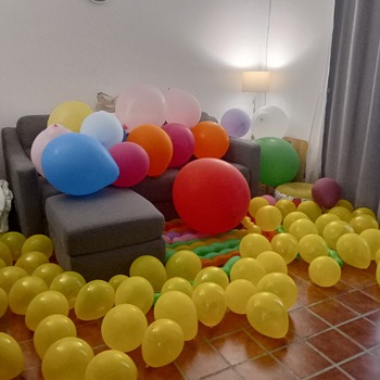 Popping lots of balloons by Julie!!!